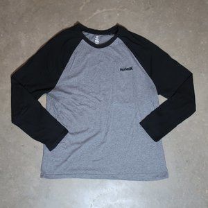 Hurley. Men's X-Large. Long Sleeve T-Shirt. Gray w/ Black.
